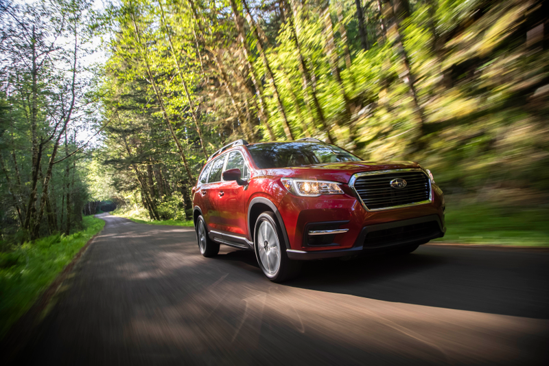 Illustration for article titled The 2019 Subaru Ascent Is The Three-Row SUV That Actually Feels Like A Subaru